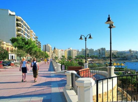 Superlative Apartment With Valletta And Harbour Views Σλιέμα Εξωτερικό φωτογραφία